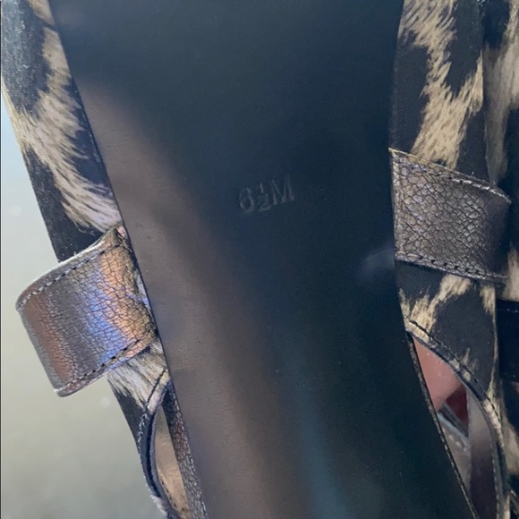 Guess strappy cheetah print platform heels - Picture 7 of 10